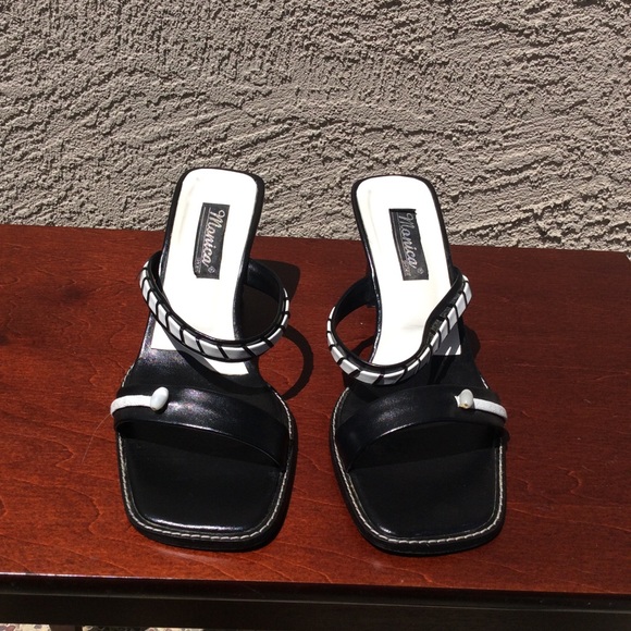 Classic Black & White Slide Sandals - Picture 5 of 8